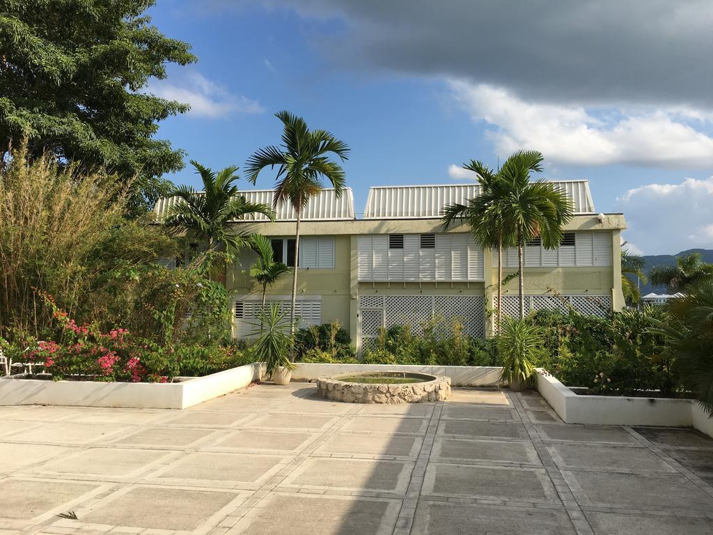 Anna'S Joye Seawind - Freeport, Montego Bay Apartment Ngoại thất bức ảnh