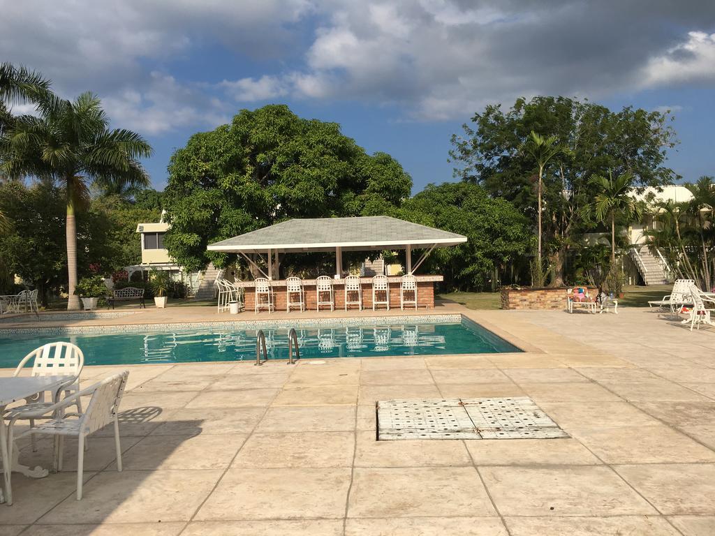 Anna'S Joye Seawind - Freeport, Montego Bay Apartment Ngoại thất bức ảnh